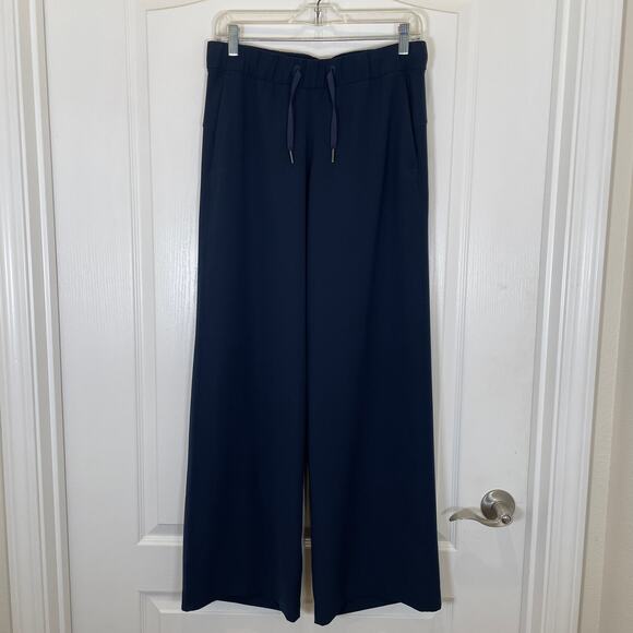 Lululemon On the Fly Pant Wide Leg 31" True Navy Blue Travel Athleisure 6 - Picture 3 of 5